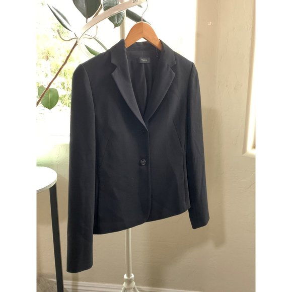 Theory Pleated Blazer Black Crepe Size 0 $465 Womens Career 6498 Pockets - Picture 2 of 14